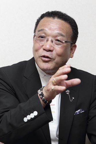藤田信之氏